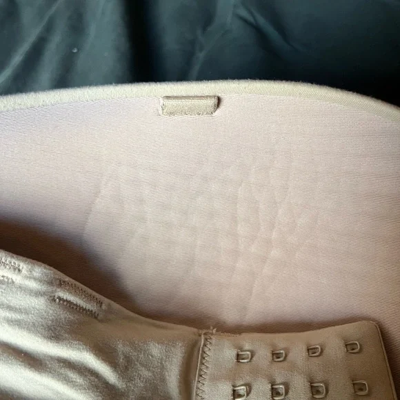 Strapless Soma Intimates Bra - Picture 3 of 5